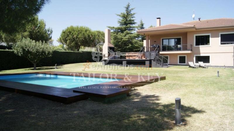 Adosado en venta en Calle valle corta Belagua, Las Lomas, Boadilla del Monte