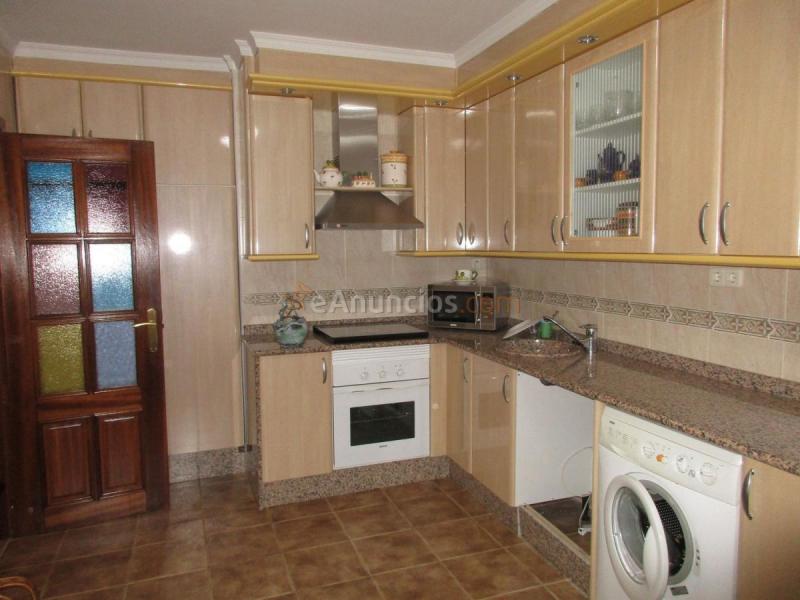 Adosado en venta en  Santa María de la Alameda