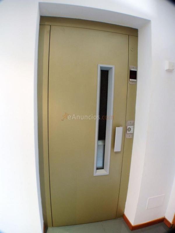 Adosado en venta en  Bergondo