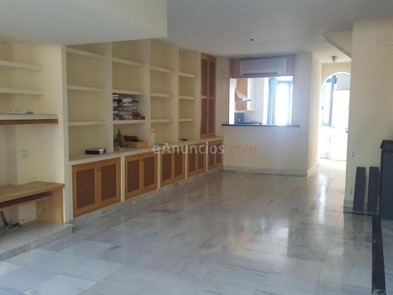 Apartamento en venta en Calle Ramón Gómez de la Serna, Marbella, Marbella Pueblo, Marbella