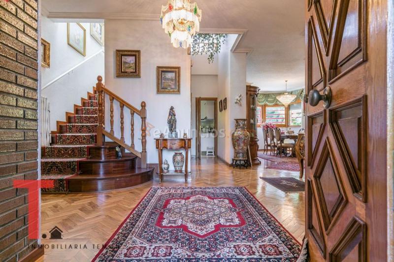 Adosado en venta en  Urb. este - Montepríncipe, Boadilla del Monte