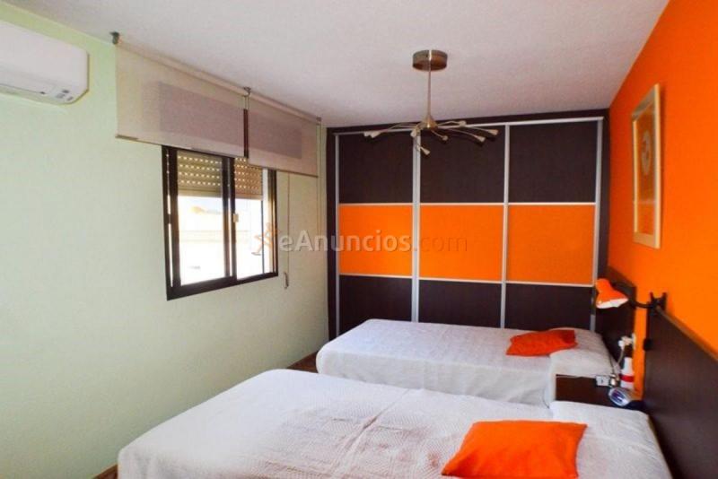 Apartamento en venta en Calle greco, La Zubia