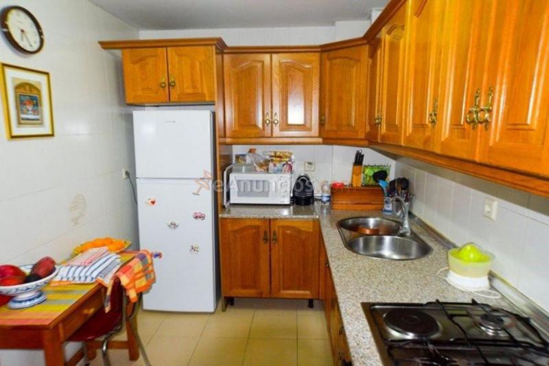Apartamento en venta en Calle greco, La Zubia