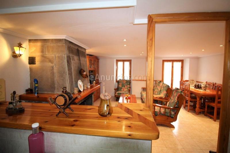 Adosado en venta en  Principal, Poblaciones sur, Jaca