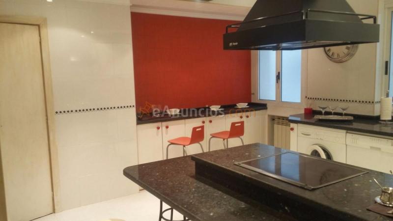 Apartamento en venta en Paseo de la Isla, San Pedro, Burgos