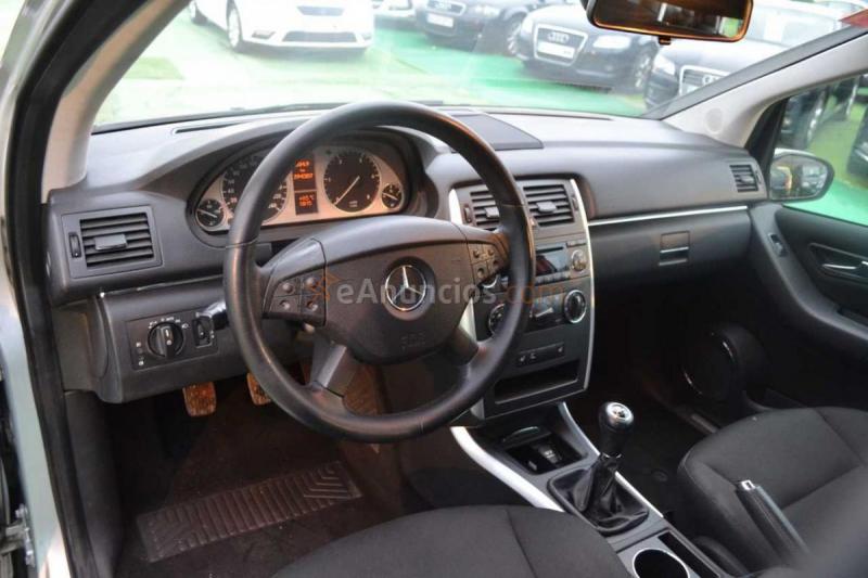 Mercedes Clase B 200 140CV 