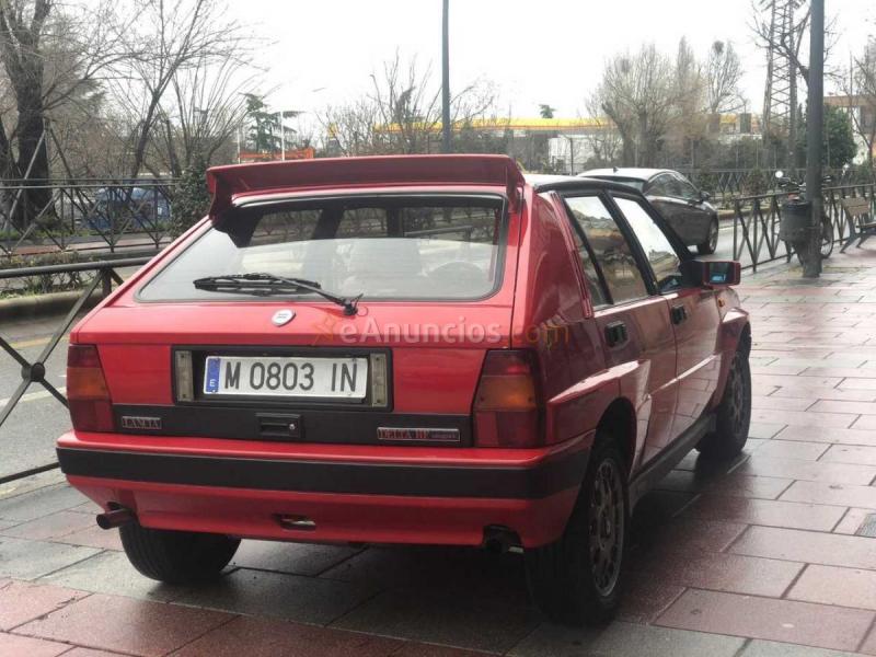 Lancia Delta HF INTEGRALE 