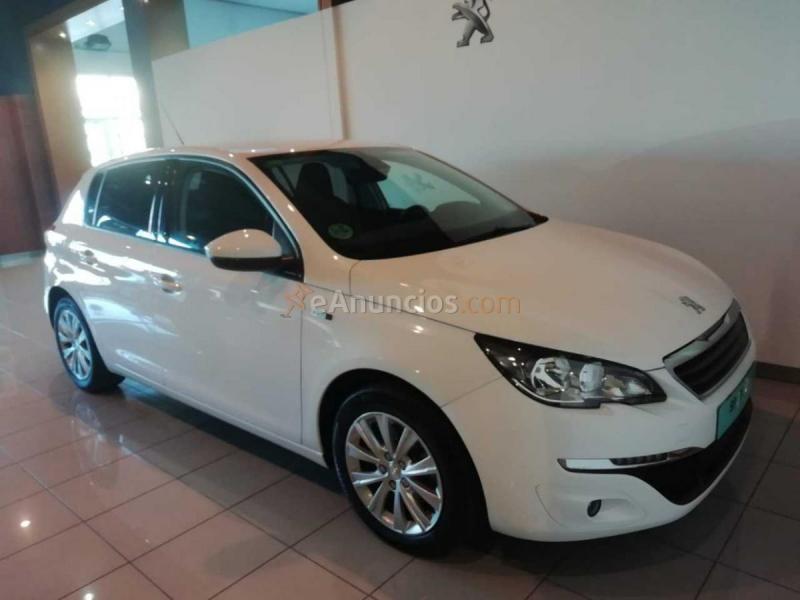 Peugeot 308 STYLE 1.2 PURETECH 130 