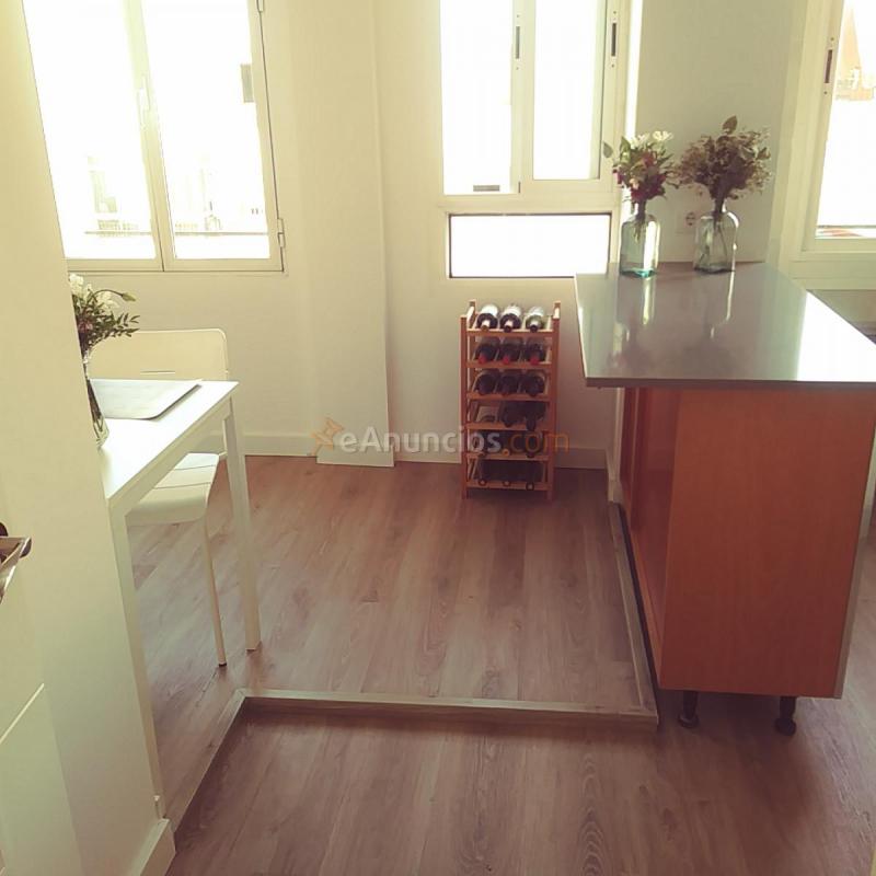 montadores de suelos laminados tarimas flotantes