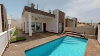Casa-Chalet en Venta en Villamartin Alicante