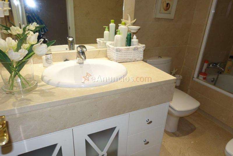 Casa-Chalet en Venta en Nueva Andalucia Málaga