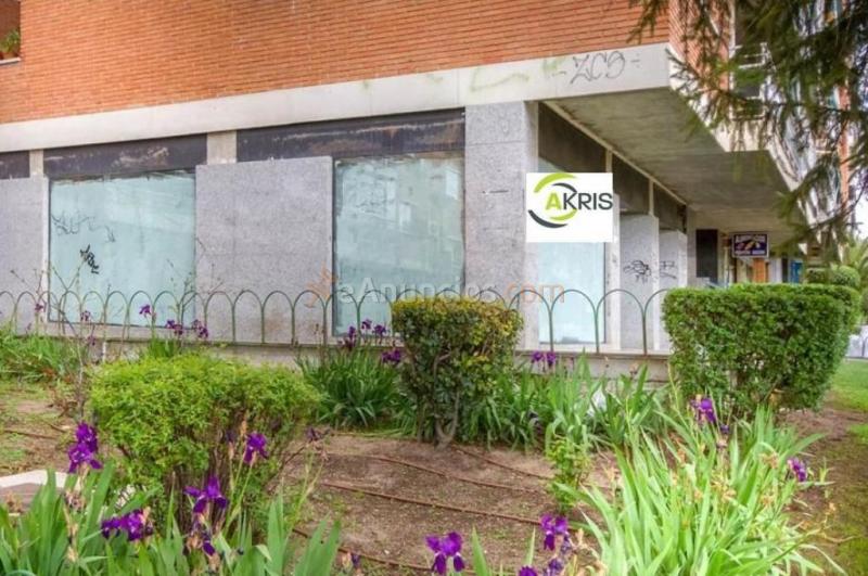 Local en venta en Alcorcón de 192 m2