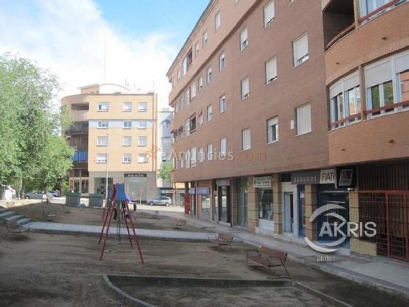 Local en 2 plantas en Toledo. Zona Avd. Europa