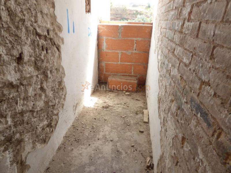 PISO PARA REFORMAR EN ZONA TRANQUILA DE SURIA A UN PASO DEL CENTRO EN VENTA