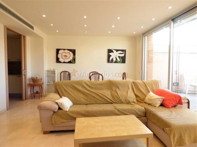 IMPRESIONANTE CASA CON ASCENSOR EN MANRESA IDEAL PARA FAMILIAS NUMEROSAS EN VENTA