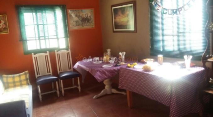 Casa con terreno en Hornos del Rey