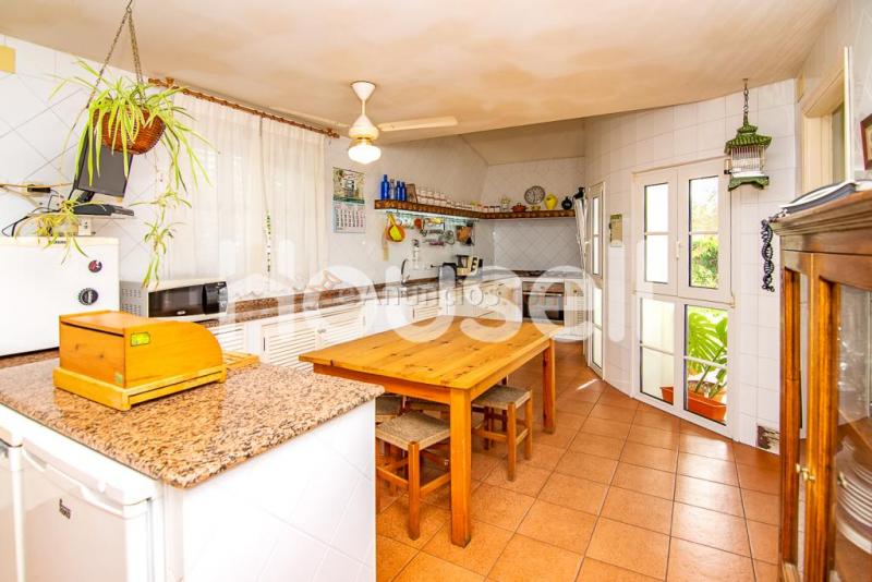 Chalet en venta de 255m en Carretera Batería de la Ardila, 11100 San Fernando (Cádiz)