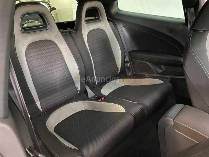Volkswagen Scirocco 2.0 TSI R-LINE  180CV 