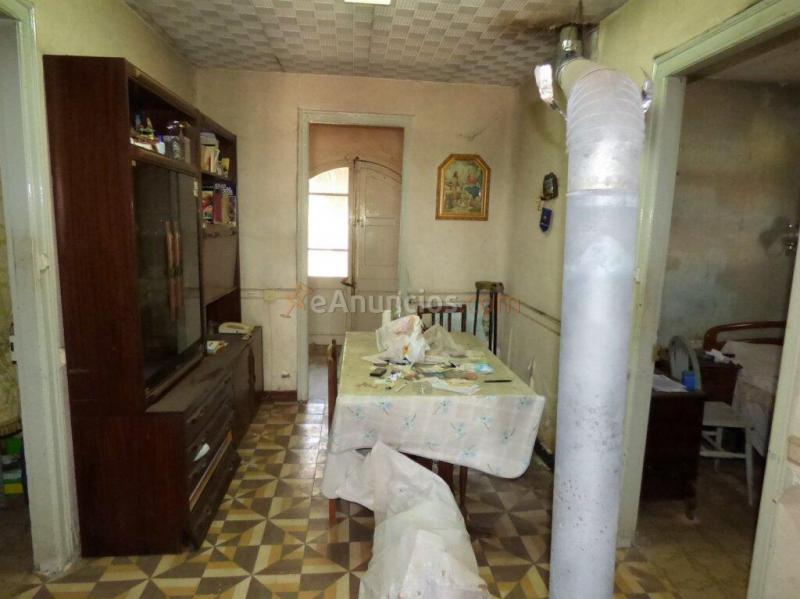 CASA PARA REFORMAR EN VENTA CON TERRENO DE 301M2 EN SALLENT