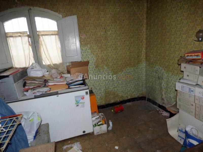 CASA PARA REFORMAR EN VENTA CON TERRENO DE 301M2 EN SALLENT