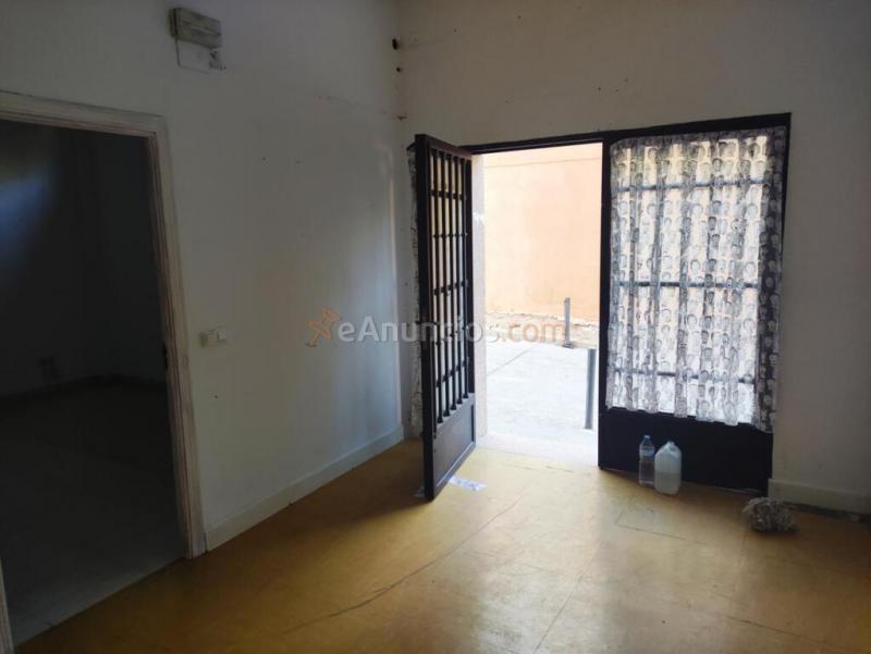 Local en alquiler en Toledo de 115 m2