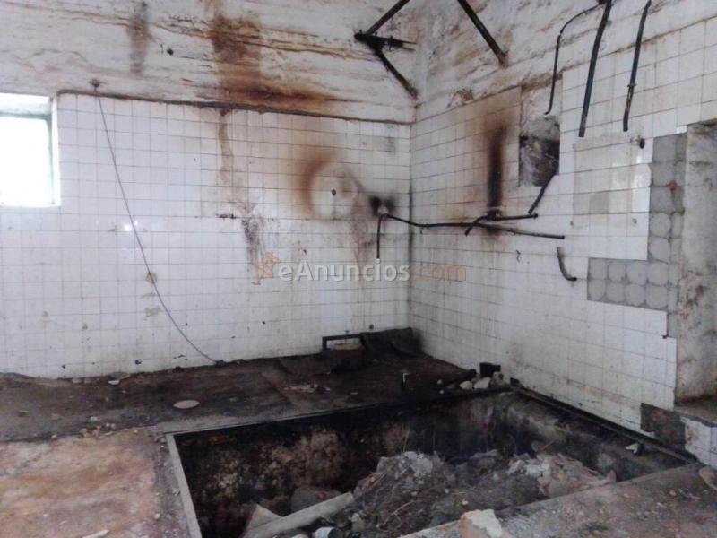 Molino antiguo semi-reformado en Saleres