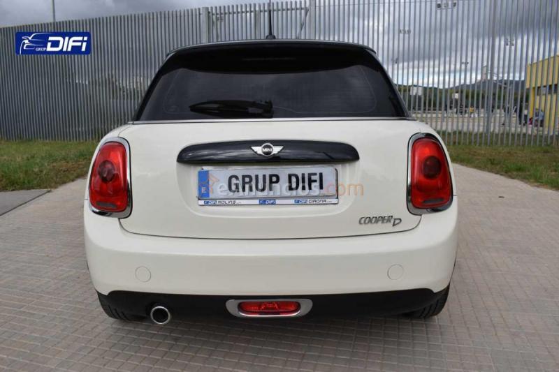 MINI Cooper COOPER D 5 PUERTAS 