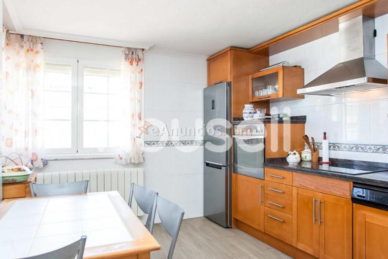 Casa en venta de 300  m Calle Huertas del Río Tormes, 37193 Cabrerizos (Salamanca)