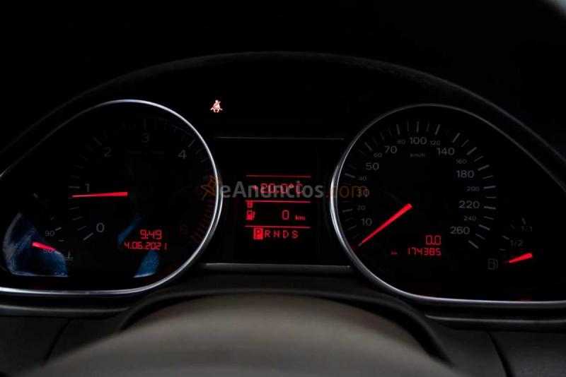 Audi Q7  3.0TDI 210CV AUT 7 PLAZAS 