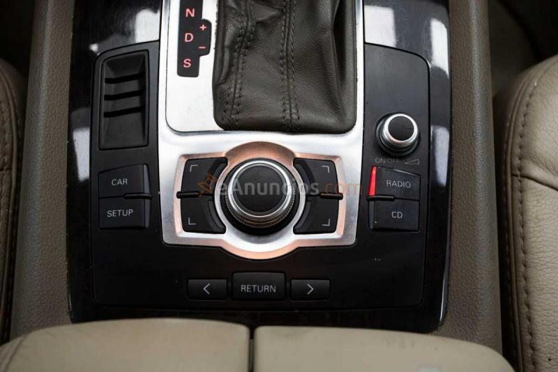 Audi Q7  3.0TDI 210CV AUT 7 PLAZAS 