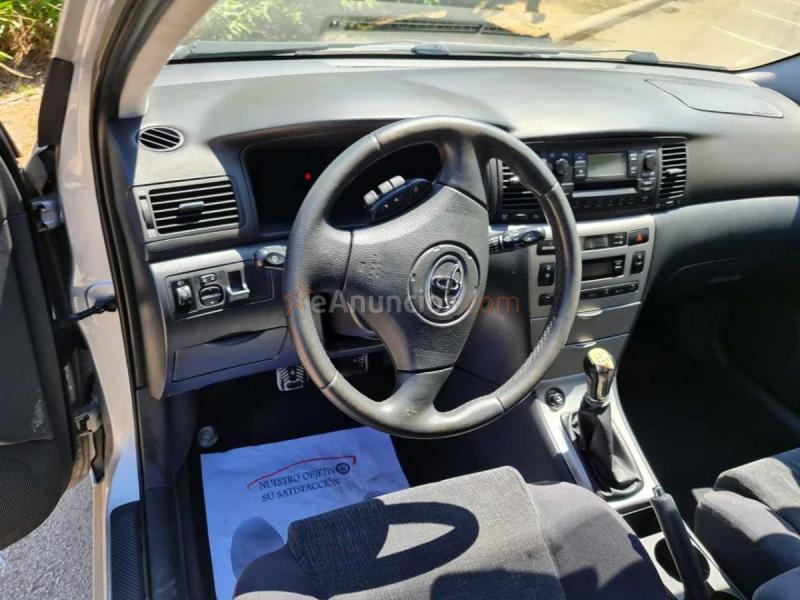 Toyota Corolla 2.0 4D 116CV 