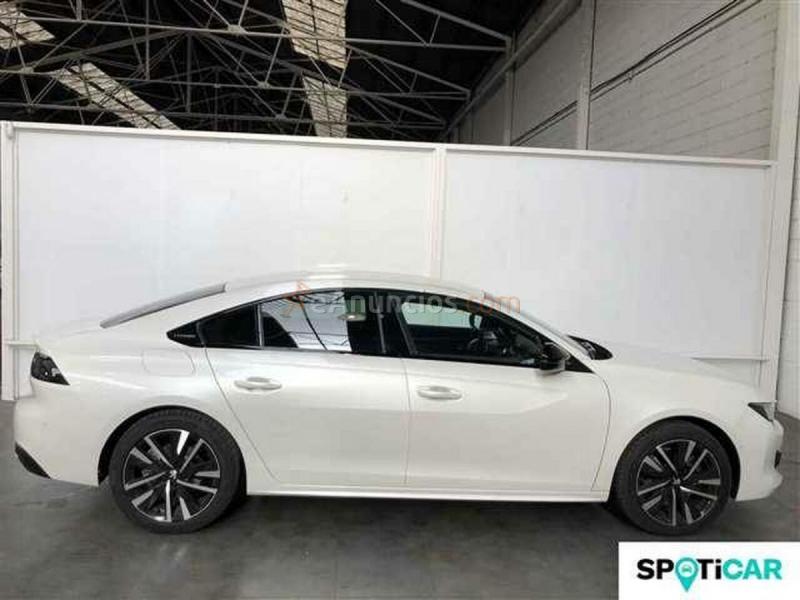 Peugeot 508  5P  HYBRID 225 e-EAT8 GT