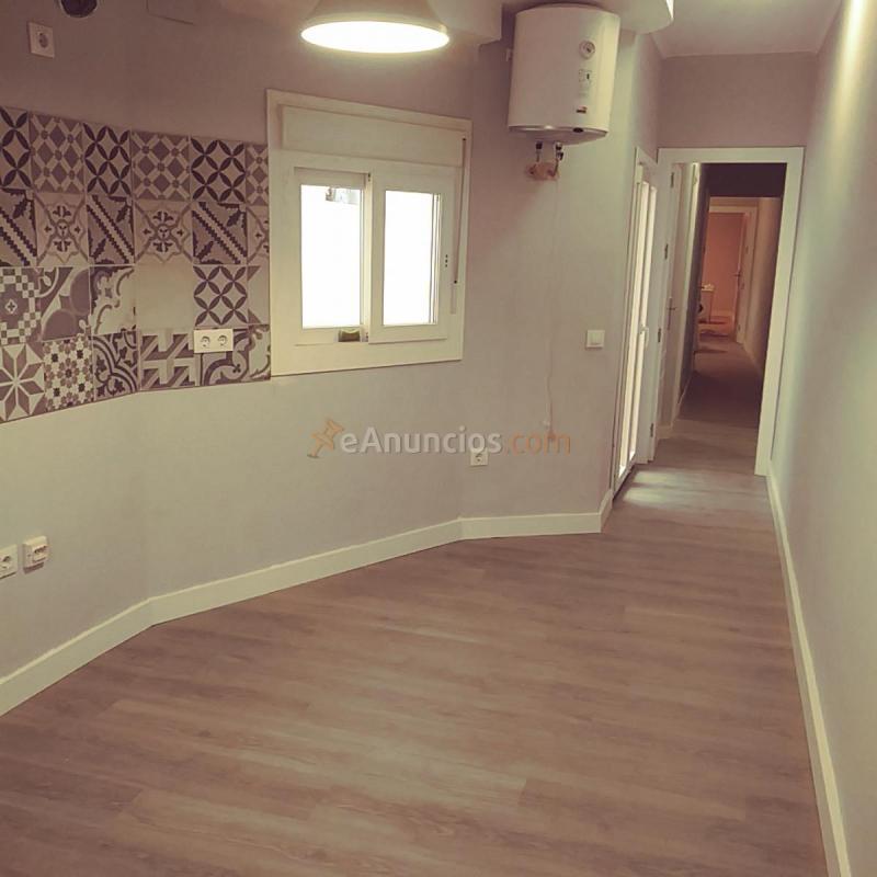 montador de suelos maderas laminados