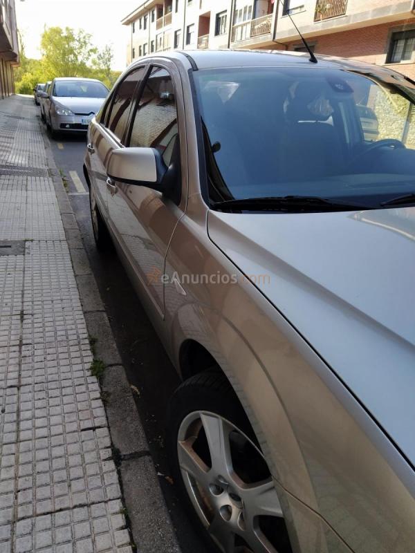VENDO Ford Mondeo 2.0 TDCi Futura (5p) 115 cv