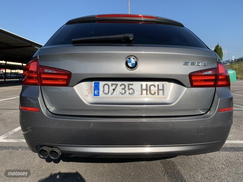 BMW Serie 5 520dA Touring de 2011 con 220.000 Km por 12.750 EUR. en Asturias