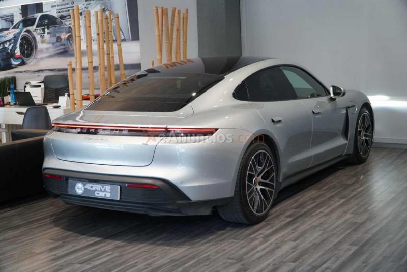 Porsche Taycan 4S PERFORMANCE PLUS