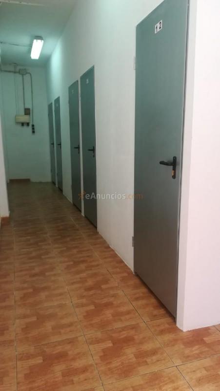 Alquiler de amplios trasteros