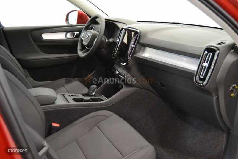Volvo XC40 XC40 T3 Momentum Pro Automatico de 2021 con 10 Km por 38.700 EUR. en Zaragoza