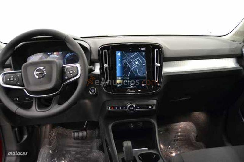 Volvo XC40 XC40 T3 Momentum Pro Automatico de 2021 con 10 Km por 38.700 EUR. en Zaragoza