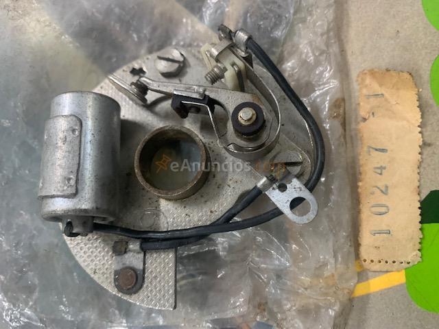 Piezas variadas y nuevas para coches clasicos