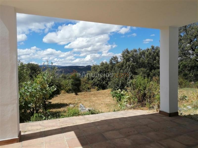 Casa de campo-Masía en Venta en Algatocin Málaga