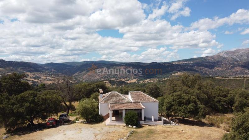 Casa de campo-Masía en Venta en Algatocin Málaga