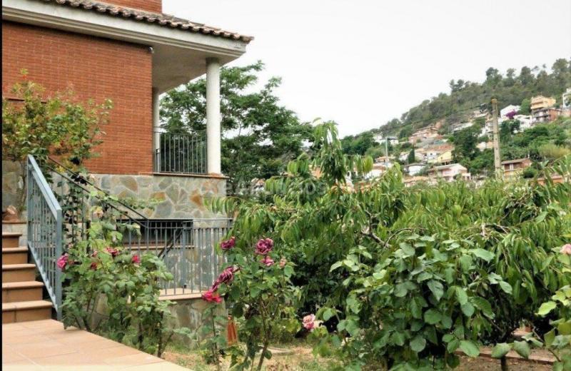 Casa-Chalet en Venta en Vallirana Barcelona