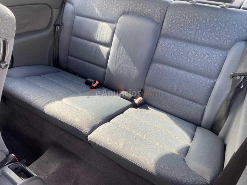 Audi A3 1.8  5V  125 CV POSIBILIDAD DE GARANTIA