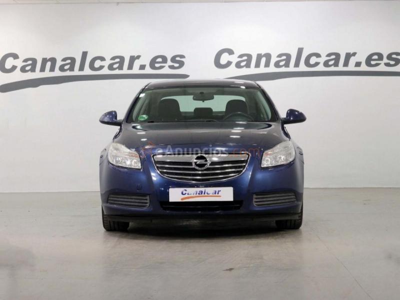 Opel Insignia  1.8 16v Essentia 
