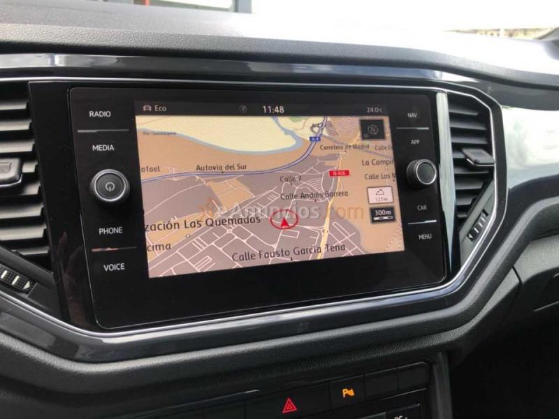 Volkswagen T-Roc  2.0 TDi SCR 4Motion sport navi 