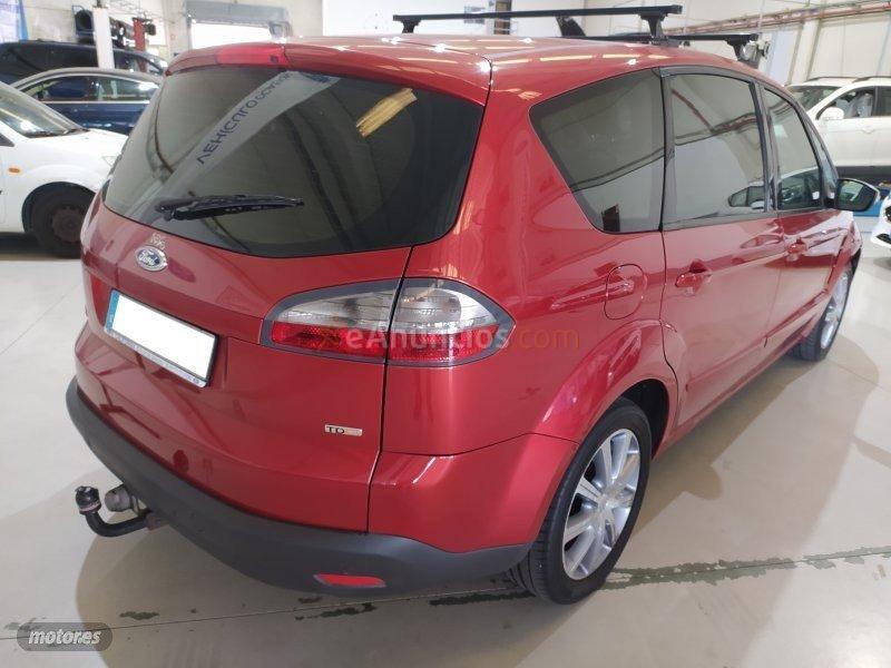 Ford S-Max Titanium 2.0TDCi 140CV de 2006 con 222.000 Km por 5.900 EUR. en Zaragoza