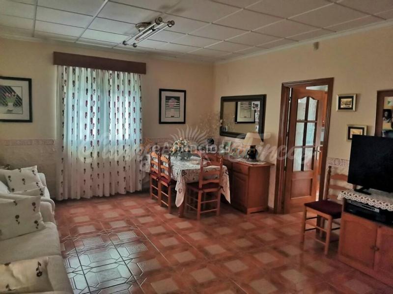 Casa-Chalet en Venta en Caudete Albacete