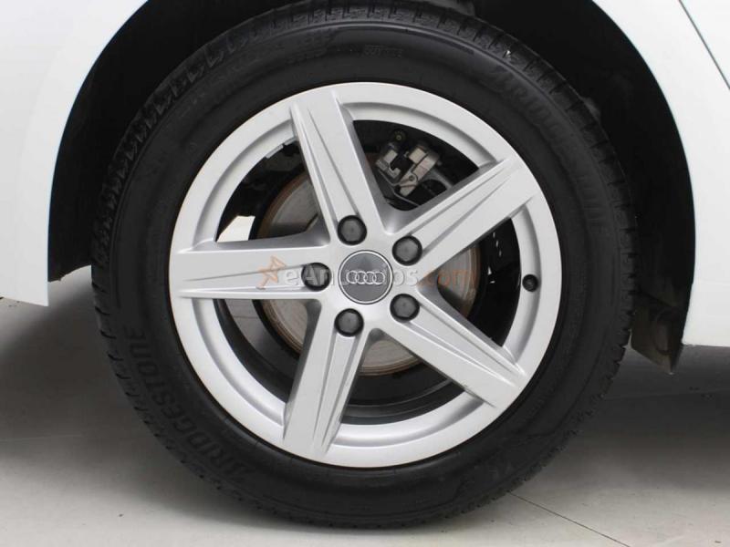 AUDI A3 1.0 30 TFSI SPORTBACK 5P-