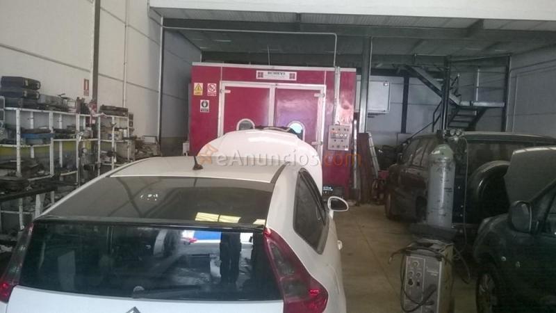 Venta de nave industrial equipada para taller